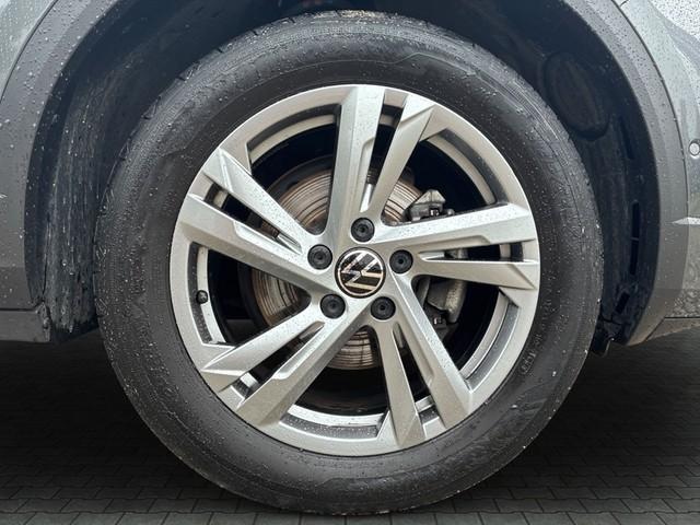 Volkswagen T-Roc 2023 г. Серый, пробег 33225 км