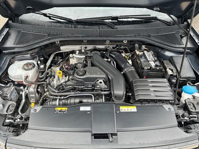 Volkswagen T-Roc 2023 г. Серый, пробег 33225 км
