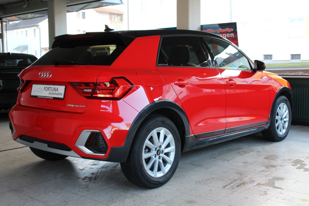 Audi A1 2022 г. Красный, пробег 50000 км