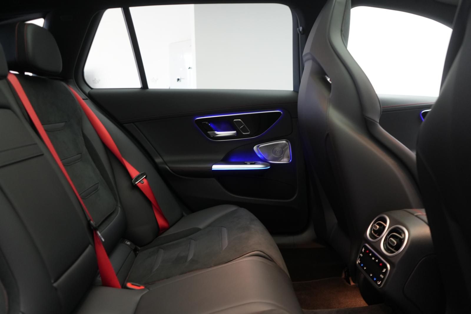 Mercedes-Benz C 43 AMG 2024 г. Чёрный, пробег 48000 км