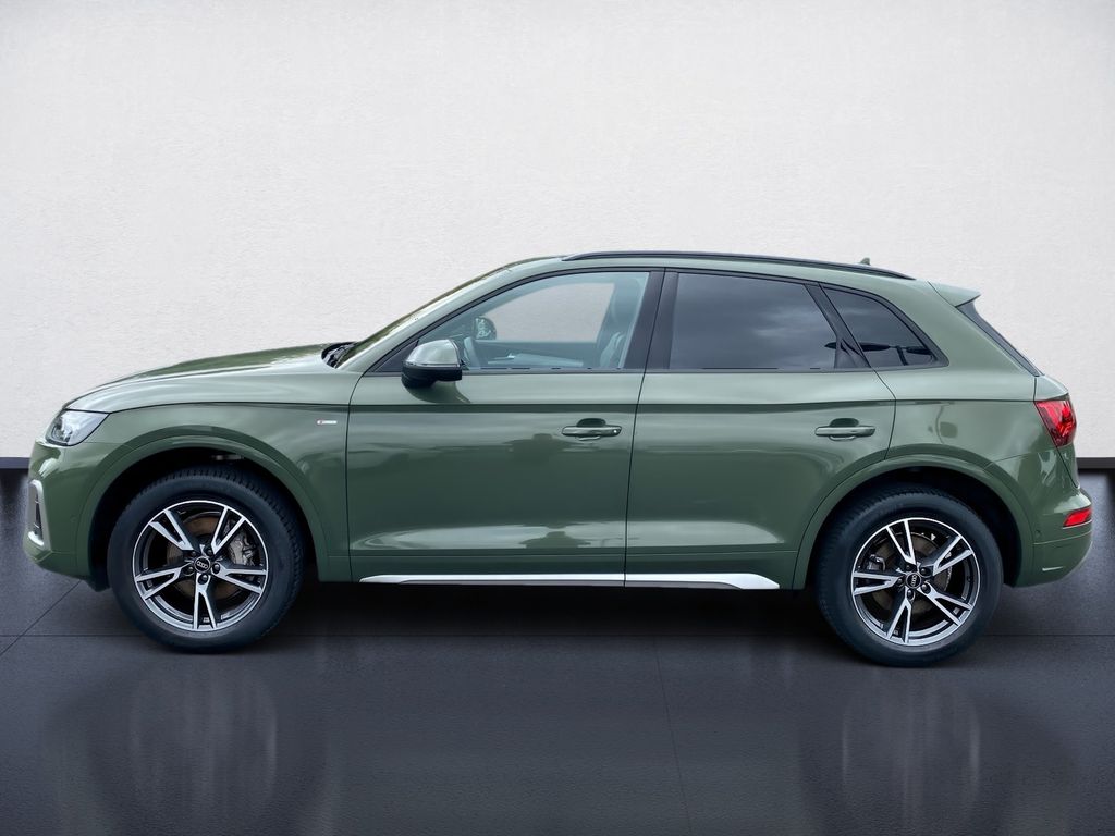 Audi Q5 2024 г. Зелёный, пробег 43910 км
