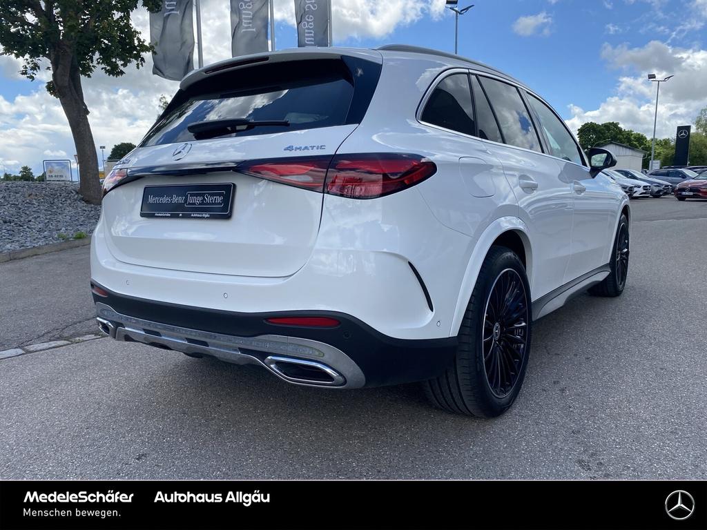 Mercedes-Benz GLC 220 2025 г. Белый, пробег 17480 км