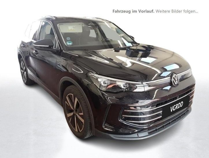 Volkswagen Tiguan 2024 г. Чёрный, пробег 44221 км