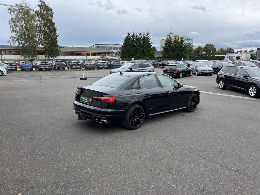 Audi A4 2023 г. Чёрный, пробег 49420 км