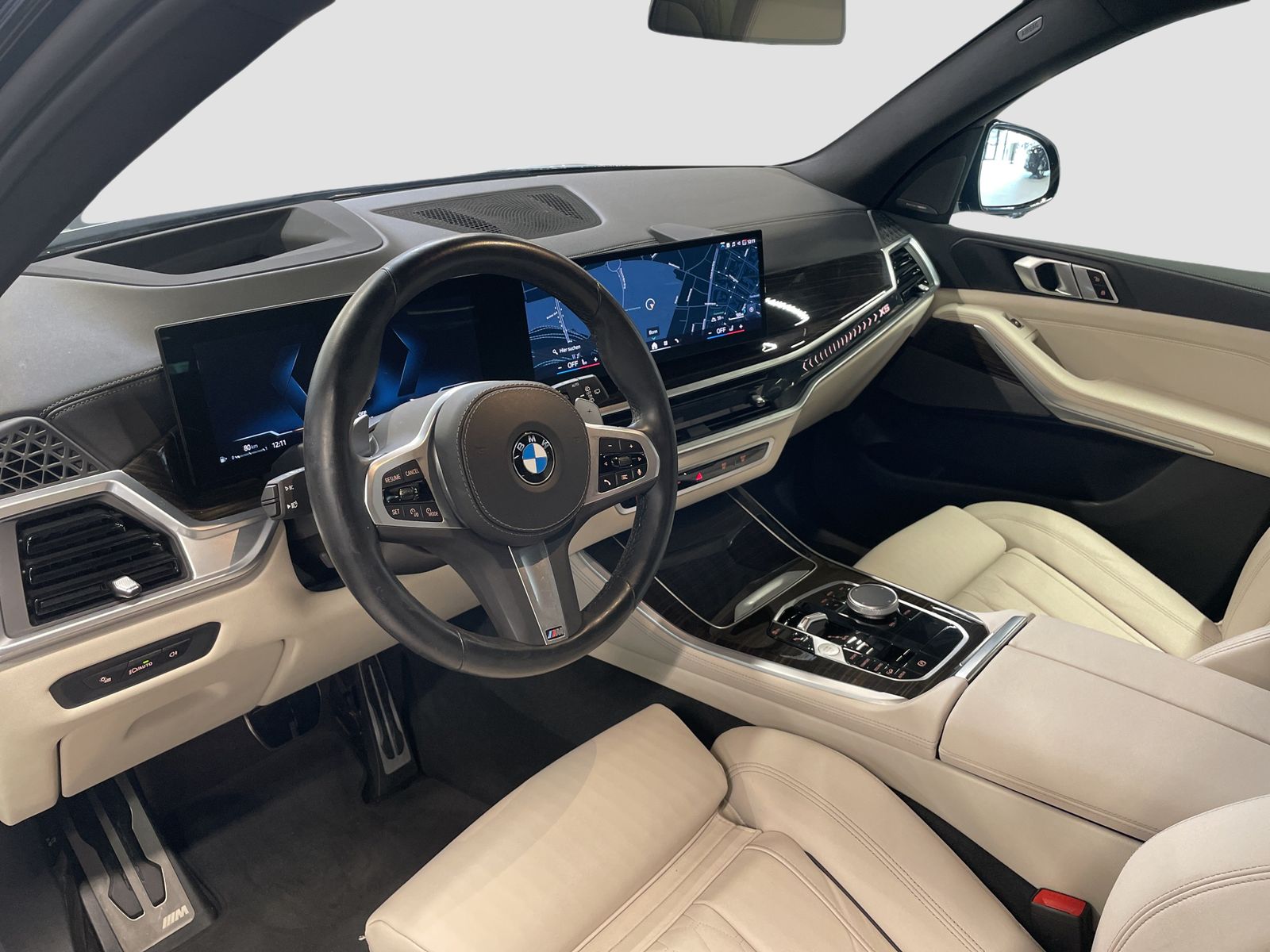 BMW X5 2023 г. Чёрный, пробег 42843 км