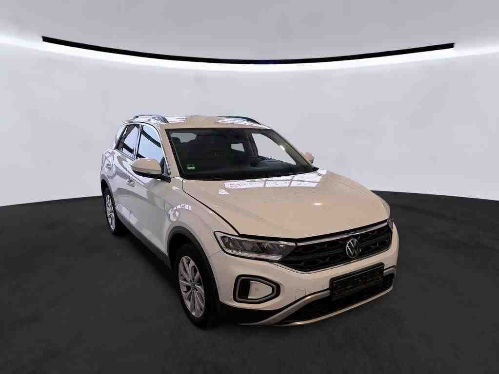 Volkswagen T-Roc 2022 г. Белый, пробег 48600 км
