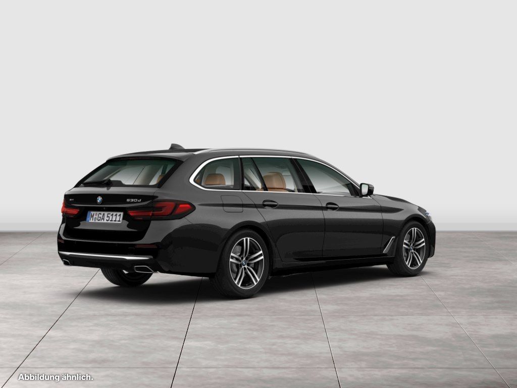 BMW 530 2021 г. Чёрный, пробег 54355 км