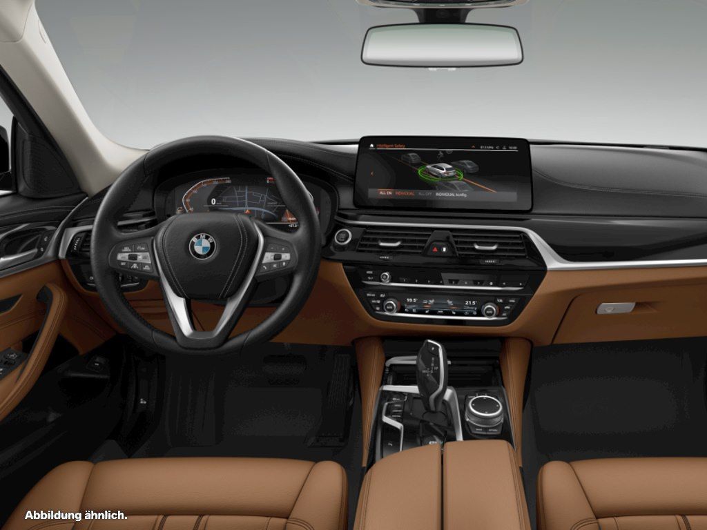 BMW 530 2021 г. Чёрный, пробег 54355 км