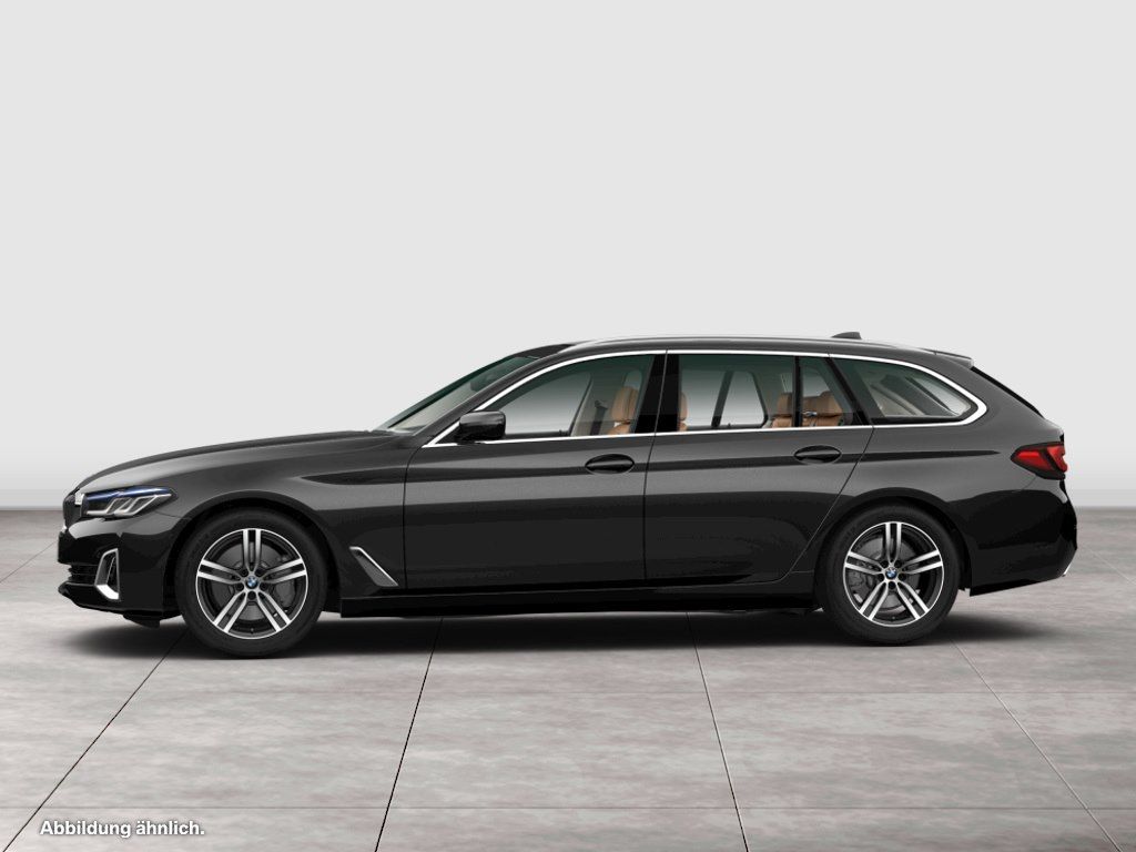 BMW 530 2021 г. Чёрный, пробег 54355 км