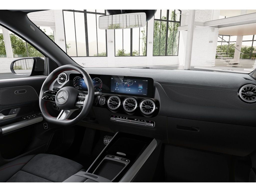 Mercedes-Benz GLA 220 2025 г. Серый, пробег 16915 км