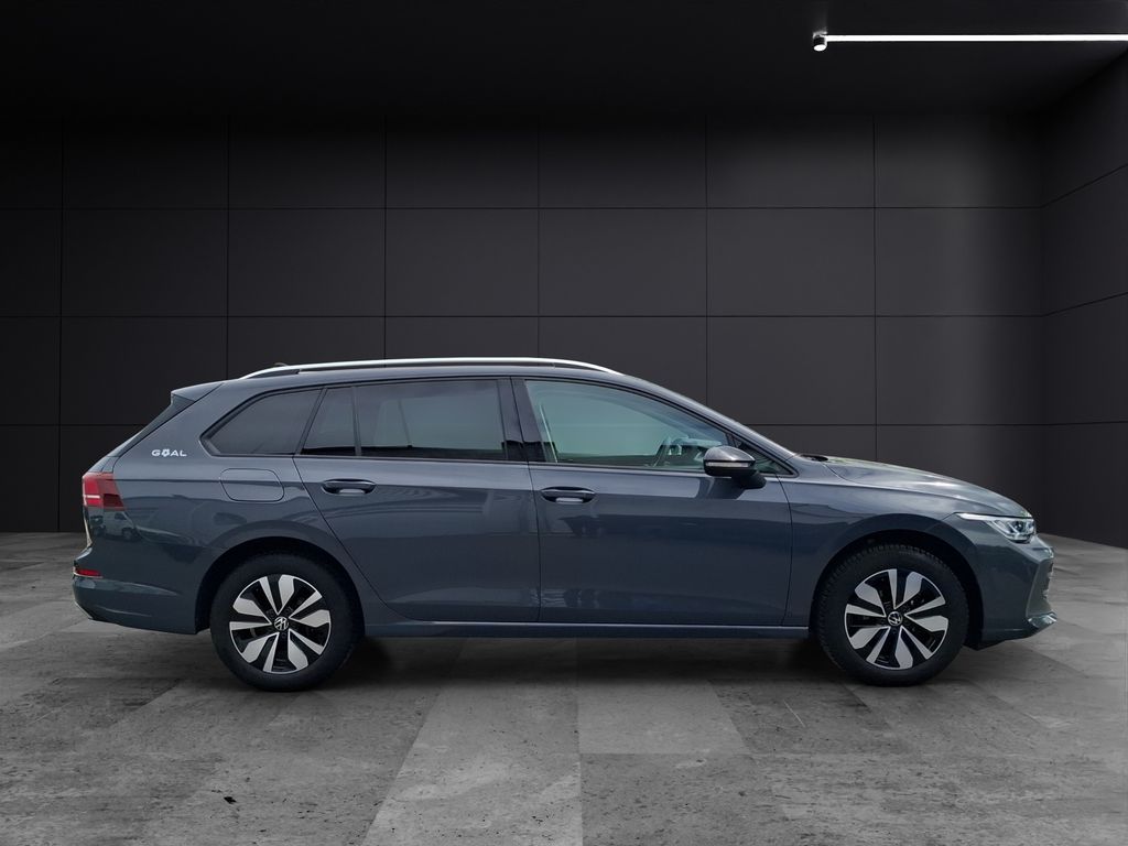 Volkswagen Golf 2025 г. Серый, пробег 19900 км
