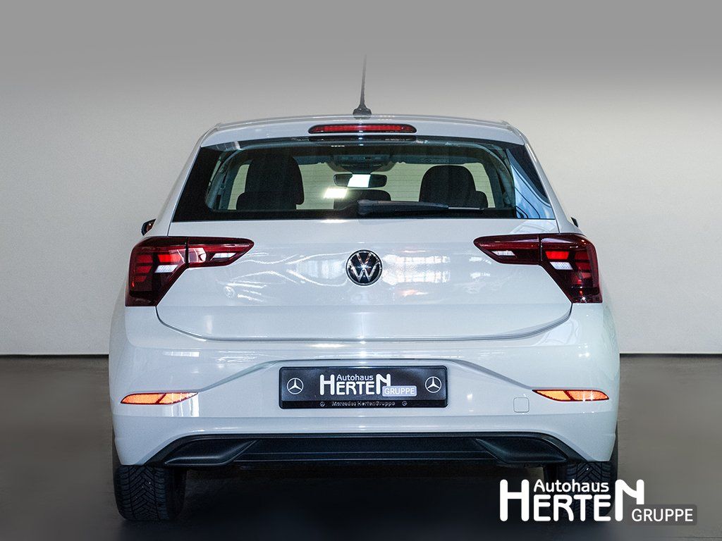 Volkswagen Polo 2022 г. Серый, пробег 43417 км