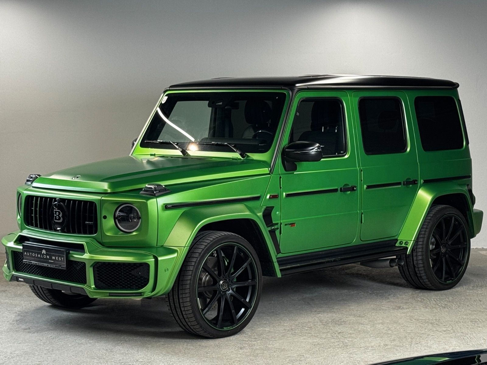 Mercedes-Benz G 63 AMG 2022 г. Зелёный, пробег 2150 км