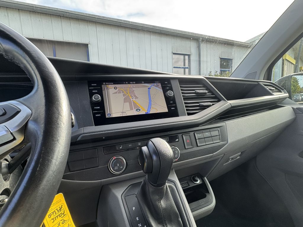 Volkswagen T6 TRANSPORTER 2022 г. Бежевый, пробег 42000 км