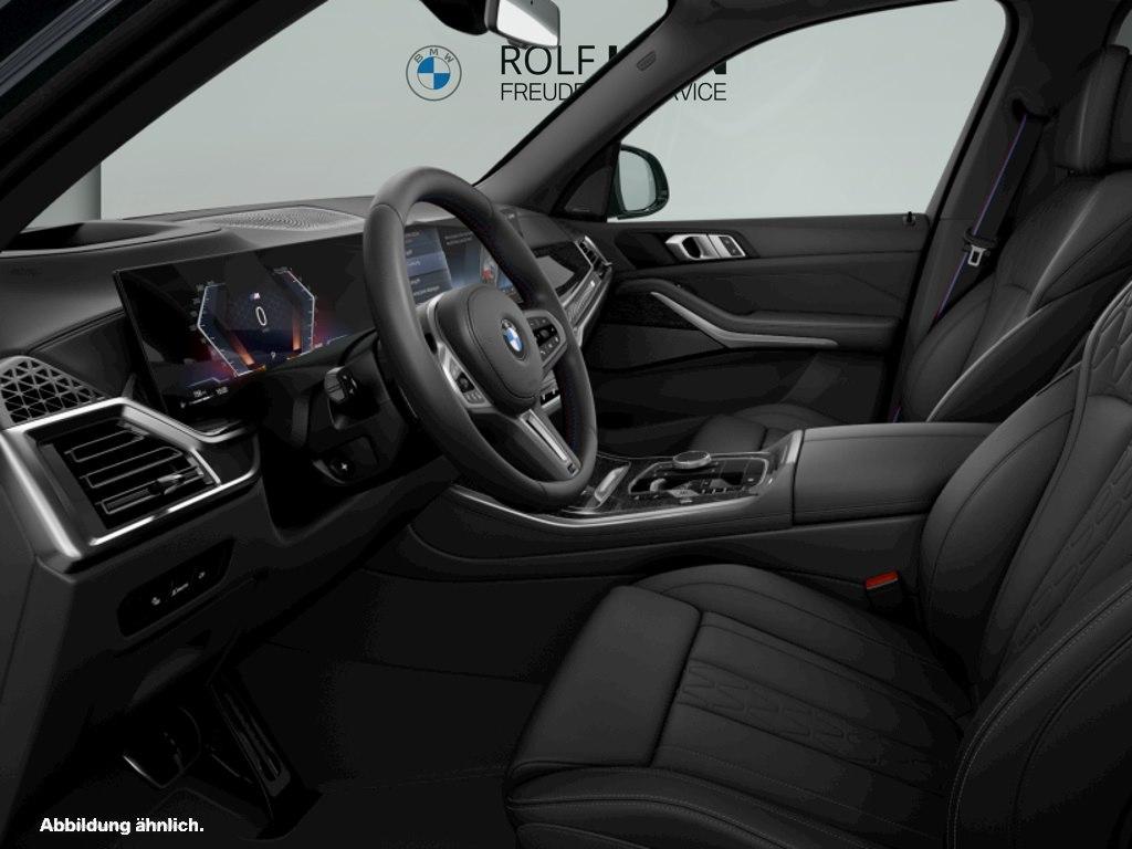 BMW X5 M60 2023 г. Чёрный, пробег 50000 км