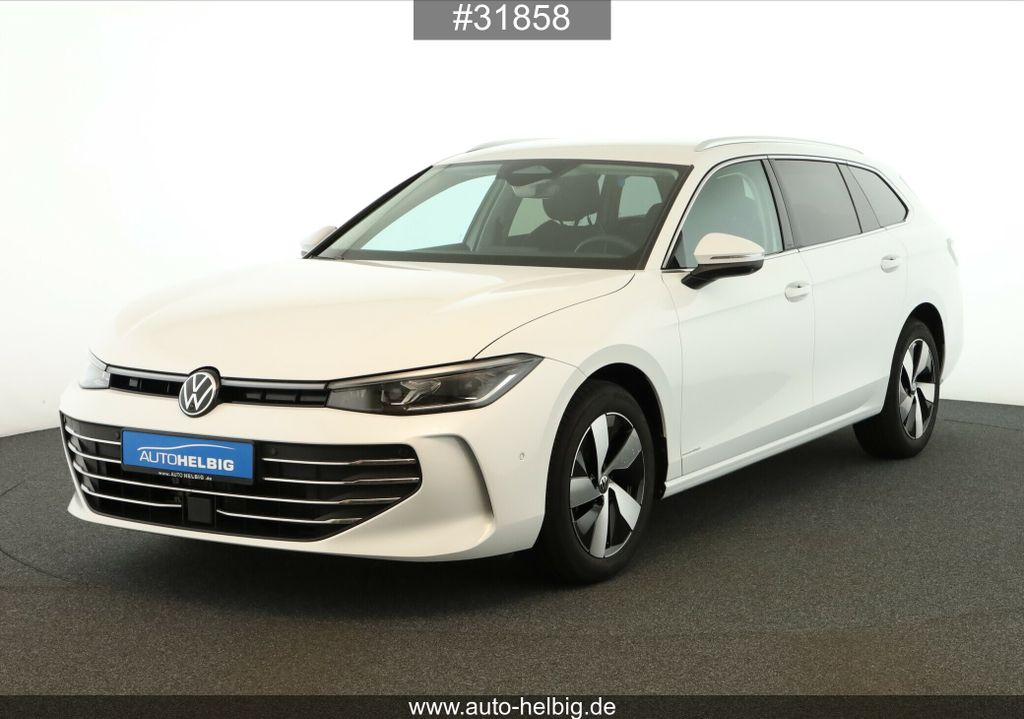 Volkswagen PASSAT VARIANT 2024 г. Белый, пробег 38200 км