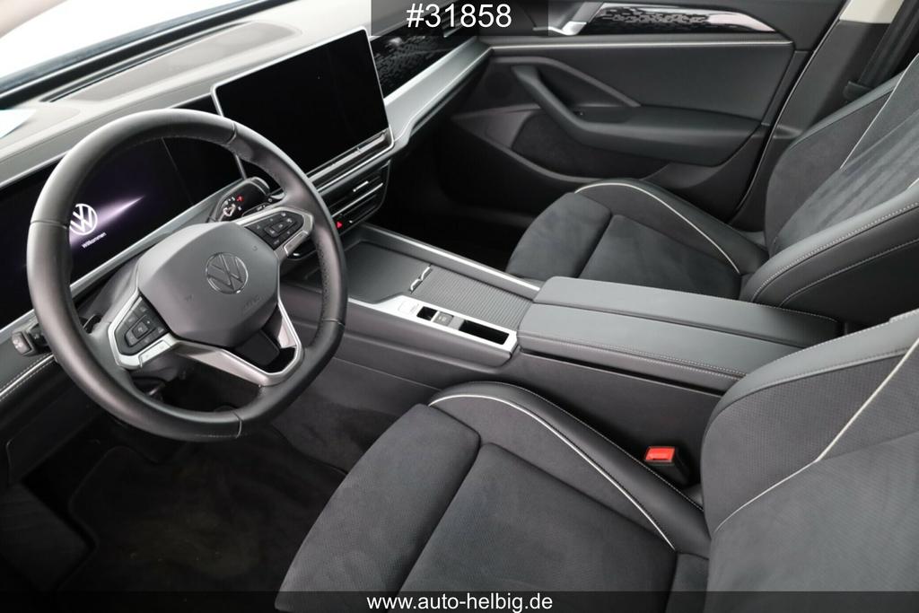 Volkswagen PASSAT VARIANT 2024 г. Белый, пробег 38200 км