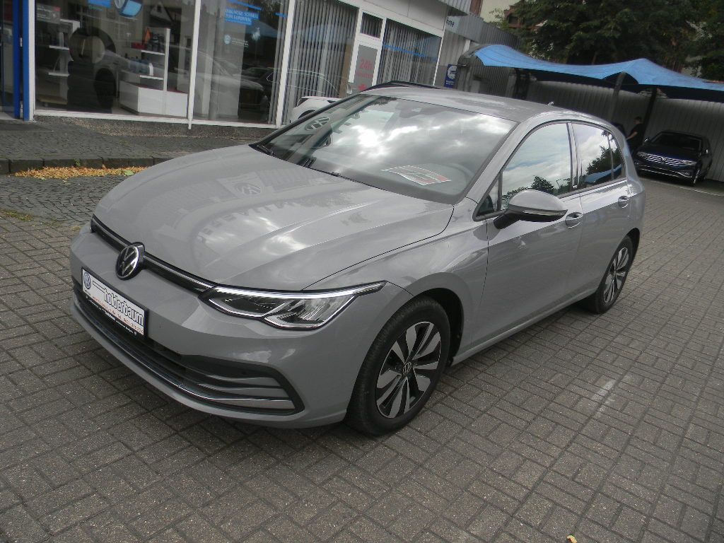 Volkswagen Golf 2023 г. Серый, пробег 34200 км