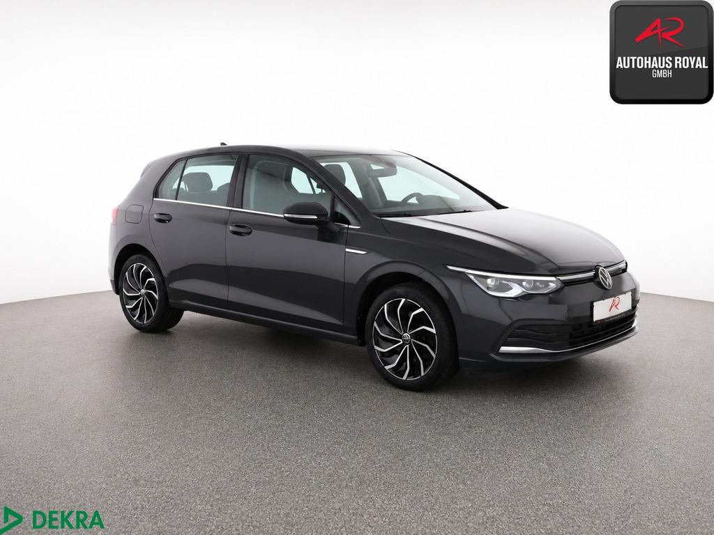 Volkswagen Golf 2024 г. Серый, пробег 22500 км