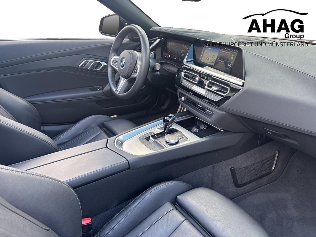 BMW Z4 2025 г. Красный, пробег 13244 км
