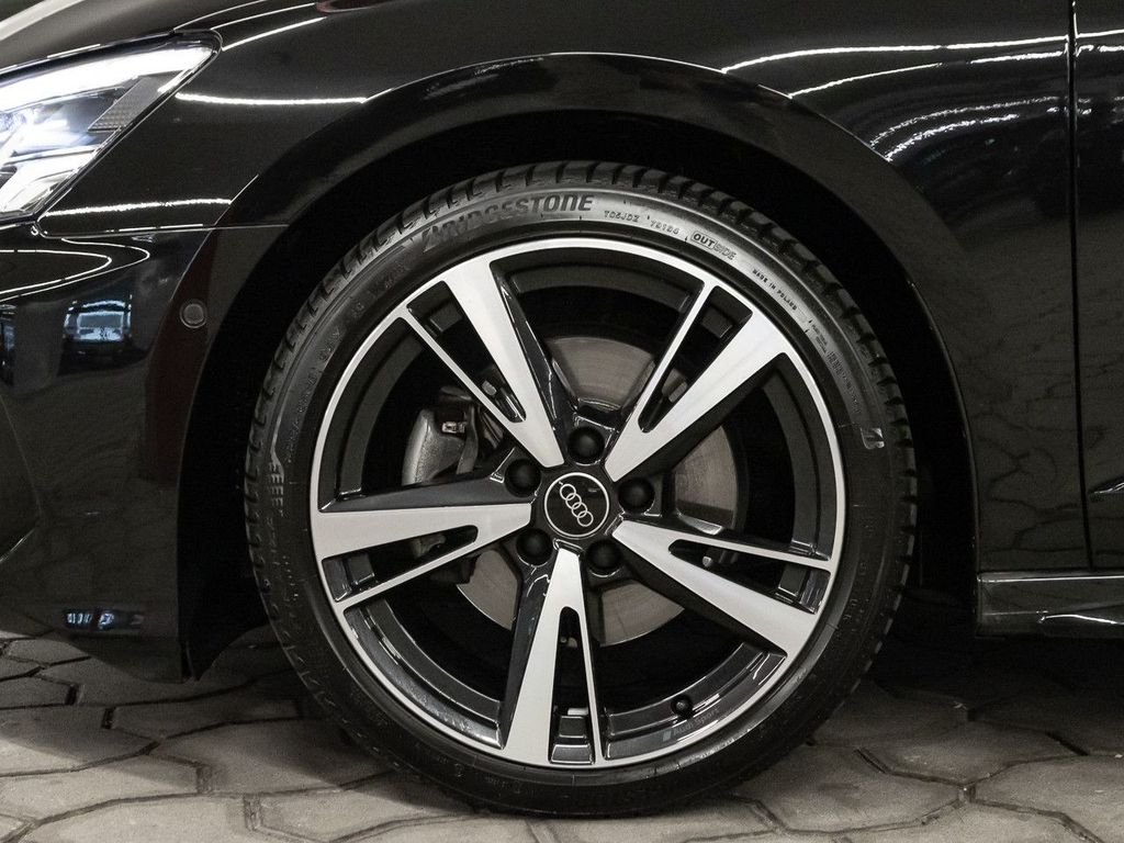 Audi A3 2023 г. Чёрный, пробег 26596 км