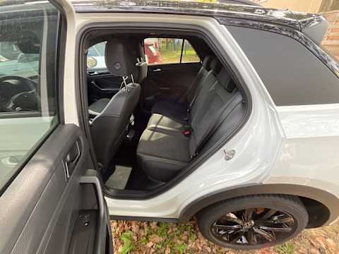Volkswagen T-Roc 2023 г. Чёрный, пробег 30400 км