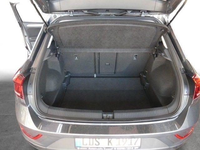 Volkswagen T-Roc 2022 г. Серый, пробег 40236 км