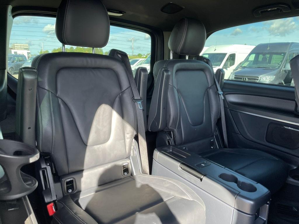 Mercedes-Benz V 300 2023 г. Чёрный, пробег 36509 км