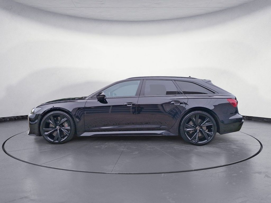 Audi RS6 2023 г. Чёрный, пробег 36467 км