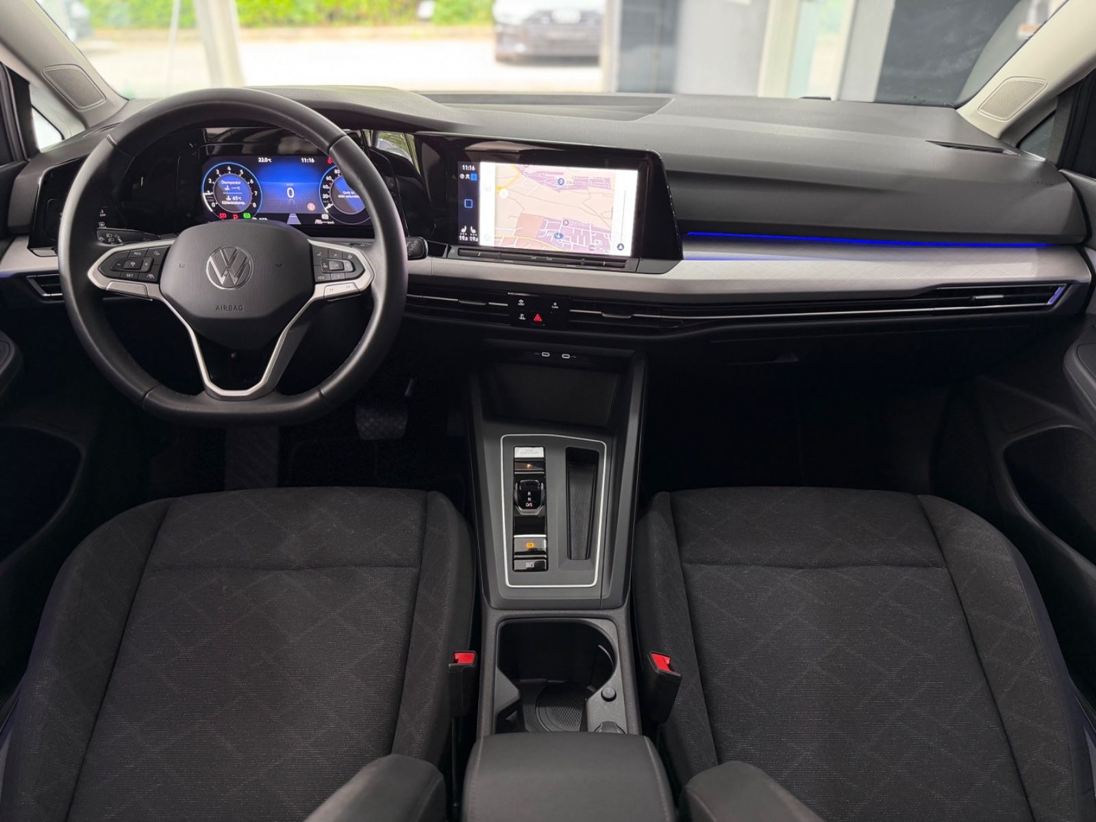 Volkswagen Golf 2023 г. Серый, пробег 59000 км