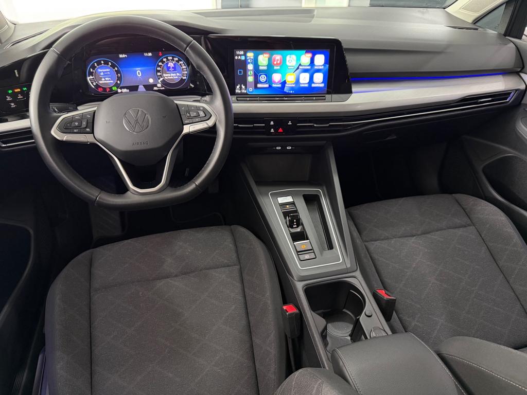 Volkswagen Golf 2023 г. Серый, пробег 59000 км