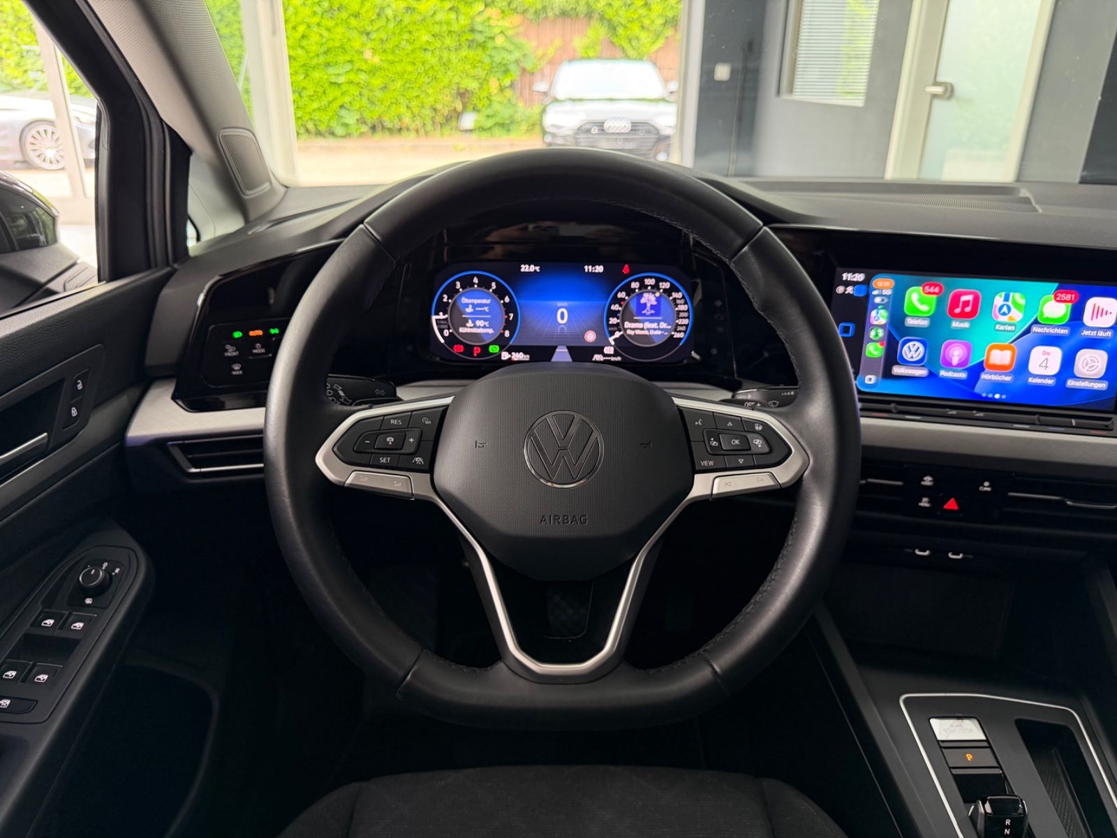 Volkswagen Golf 2023 г. Серый, пробег 59000 км