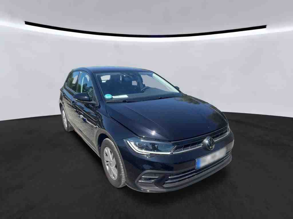 Volkswagen Polo 2023 г. Чёрный, пробег 35800 км