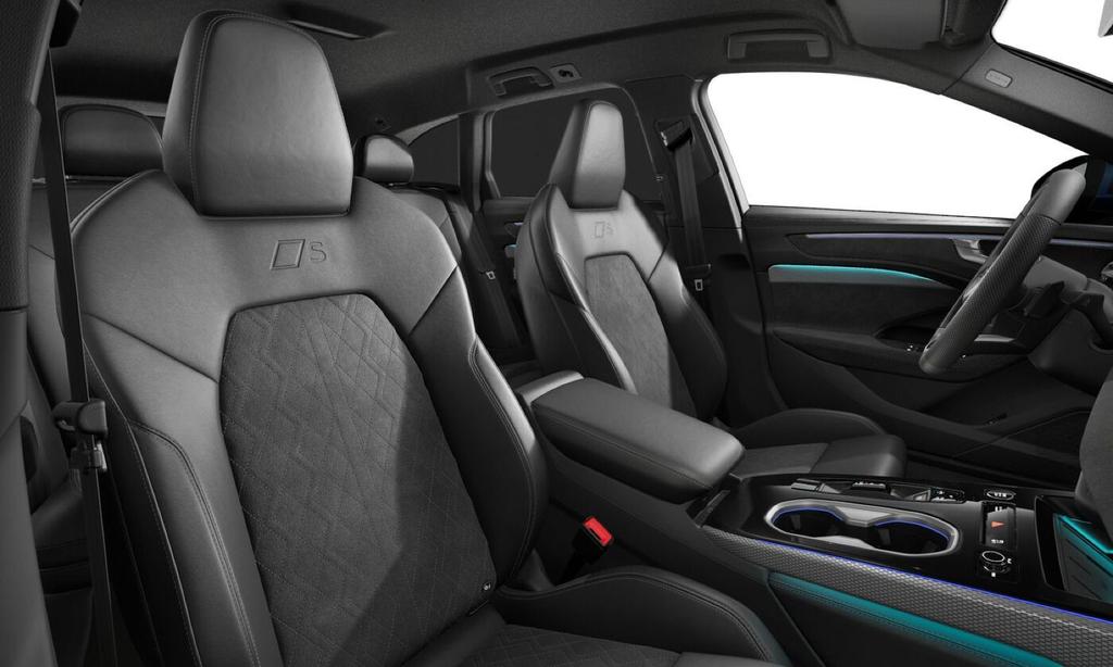Audi A6 2025 г. Синий, пробег 15800 км
