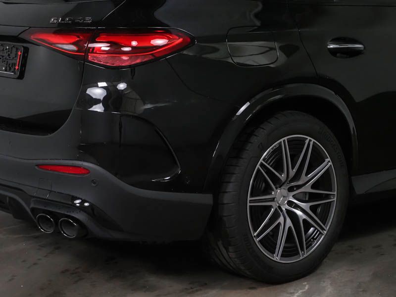 Mercedes-Benz GLC 43 AMG 2025 г. Чёрный, пробег 15539 км