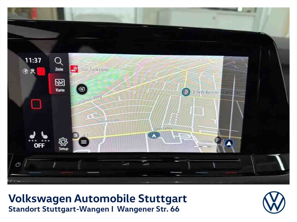Volkswagen Golf 2023 г. Чёрный, пробег 24262 км