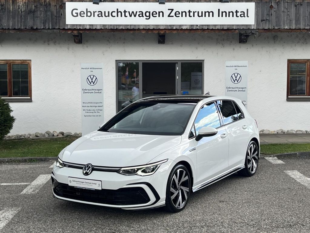 Volkswagen Golf 2022 г. Белый, пробег 38600 км