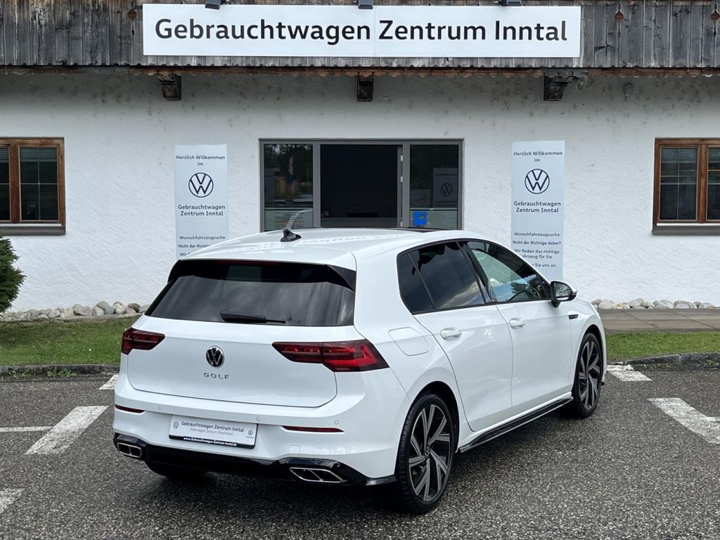 Volkswagen Golf 2022 г. Белый, пробег 38600 км