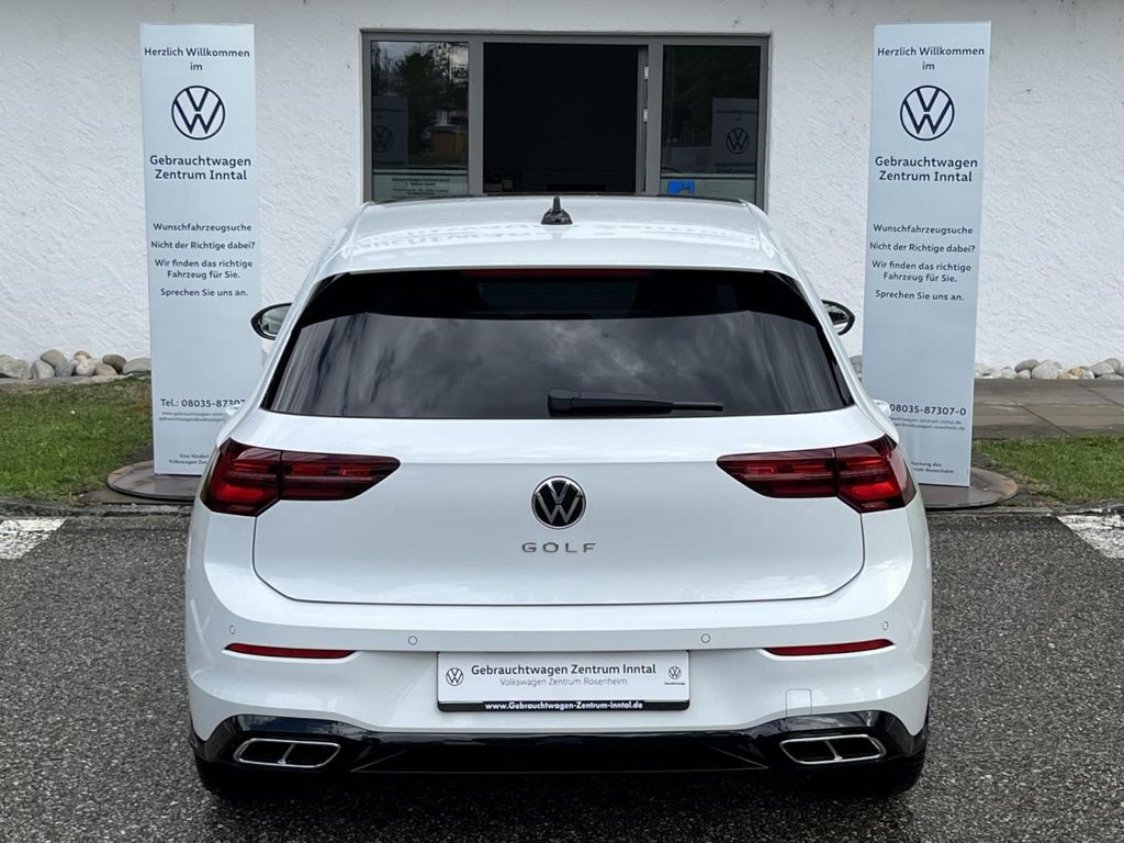 Volkswagen Golf 2022 г. Белый, пробег 38600 км