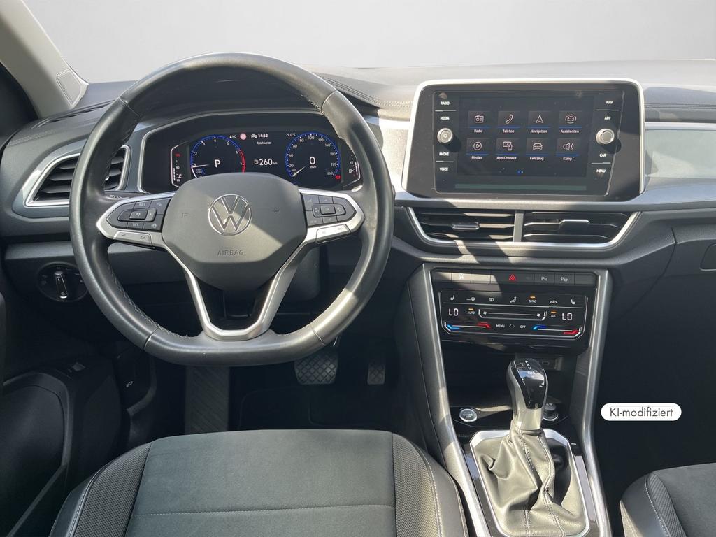 Volkswagen T-Roc 2022 г. Синий, пробег 35227 км