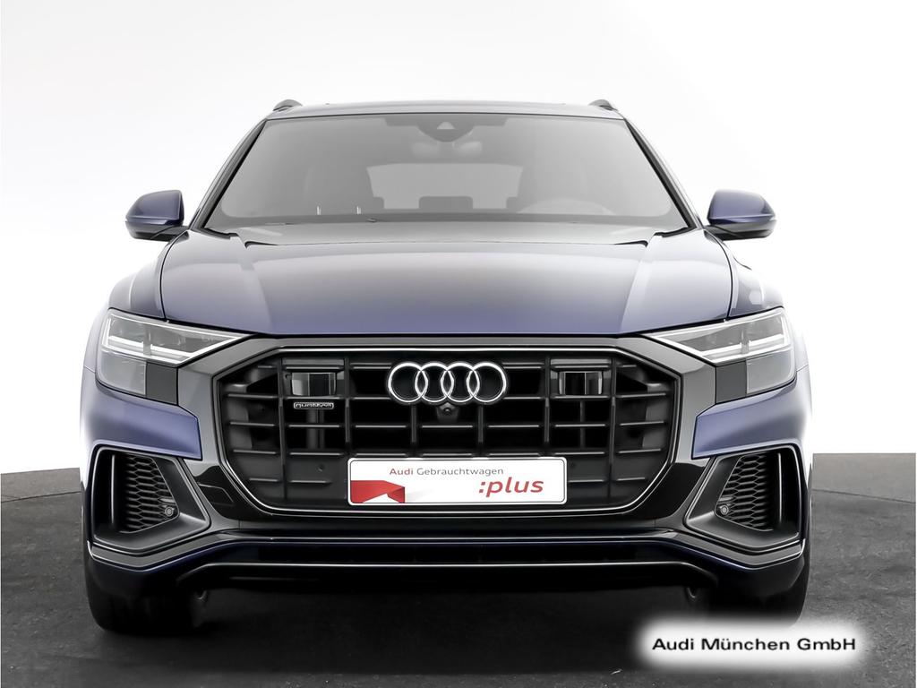 Audi Q8 2022 г. Синий, пробег 53809 км