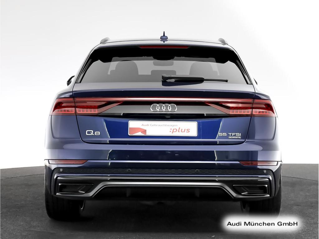 Audi Q8 2022 г. Синий, пробег 53809 км