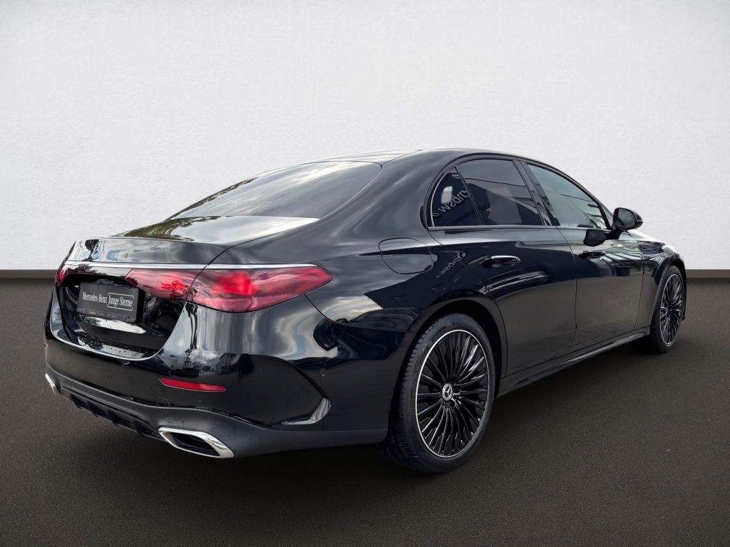 Mercedes-Benz E 220 2025 г. Чёрный, пробег 25508 км