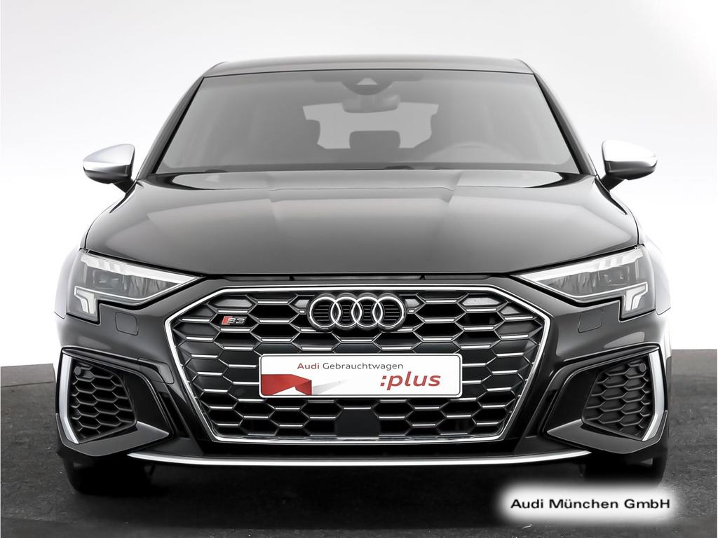 Audi S3 2024 г. Чёрный, пробег 40173 км