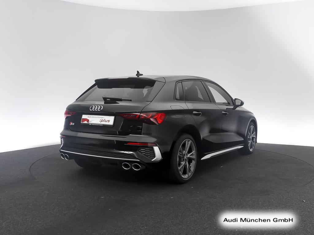 Audi S3 2024 г. Чёрный, пробег 40173 км
