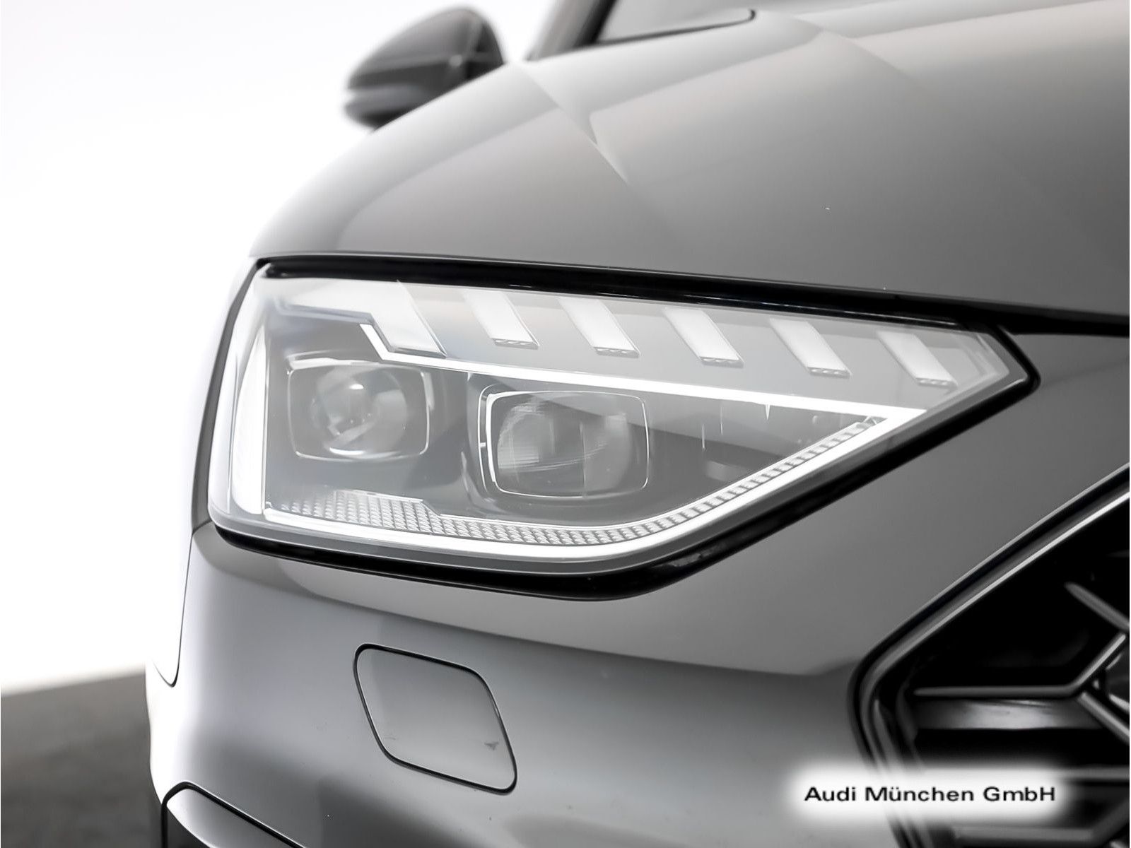 Audi A4 2024 г. Чёрный, пробег 37930 км