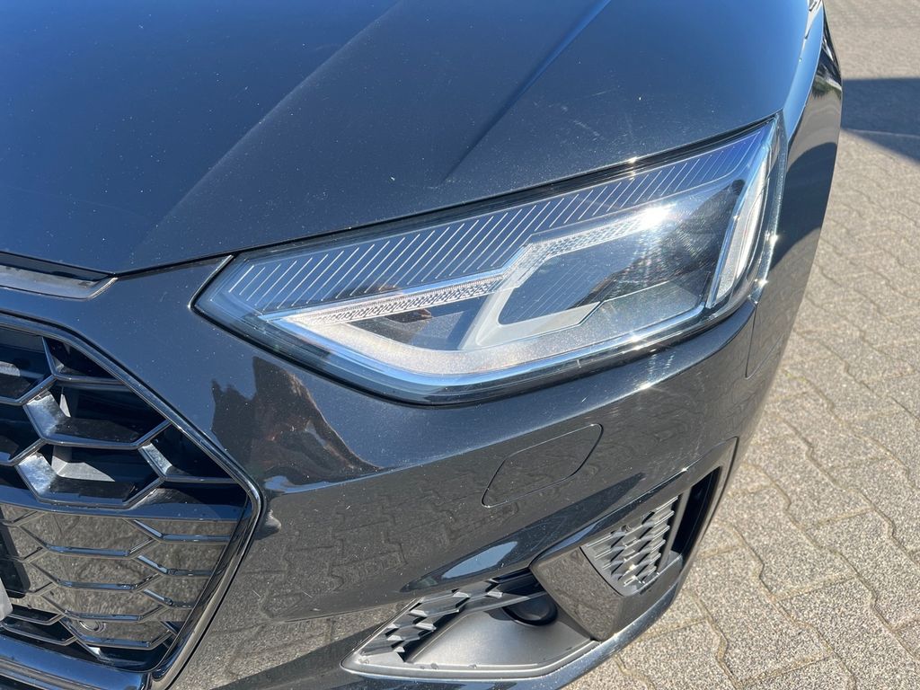 Audi A4 2023 г. Чёрный, пробег 53070 км