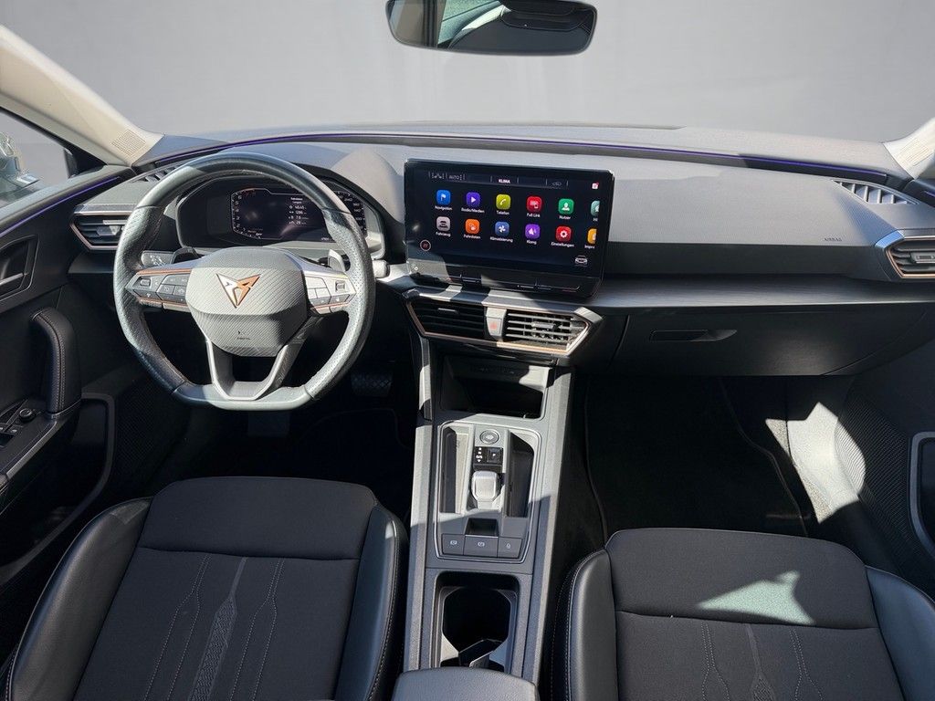 Cupra Leon 2023 г. Чёрный, пробег 47819 км