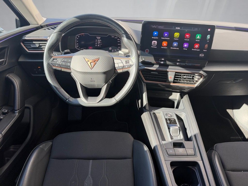 Cupra Leon 2023 г. Чёрный, пробег 47819 км