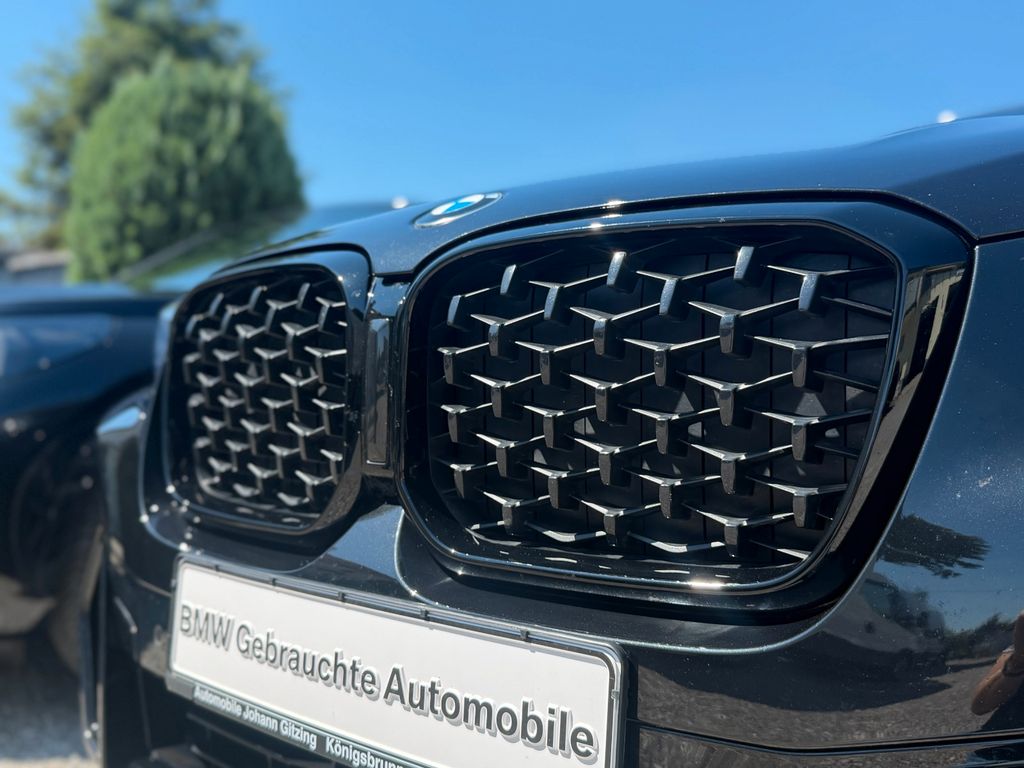 BMW X4 2025 г. Чёрный, пробег 24990 км